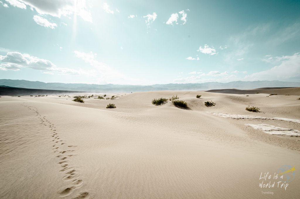 USA-Roadtrip - Sanddünen Mesquite Flat Sand dunes im Death Valley, Kalifornien