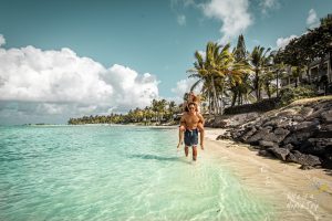 Life is a World Trip - Belle Mare Beach and beautiful turquois sea