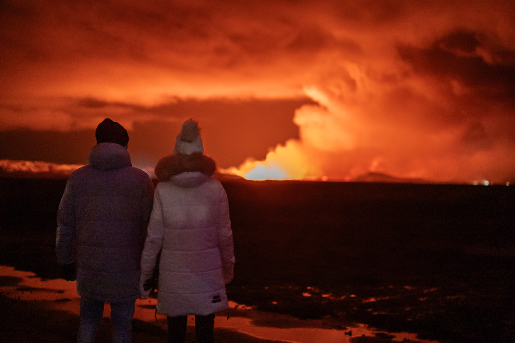 Island Rundreise - Vulkanausbruch März 2024 auf der Reykjanes Halbinsel an der Sundhnúkur Kraterreihe