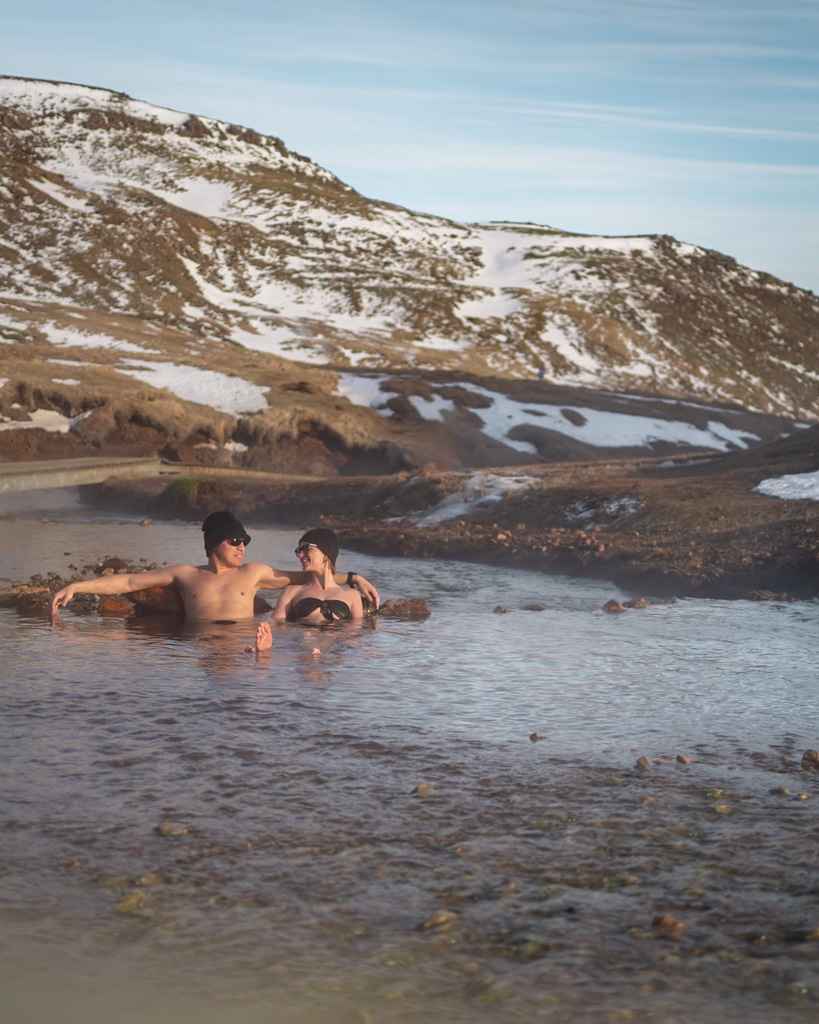 Island Rundreise - Baden im Reykjadalur Hot River nach Wanderung